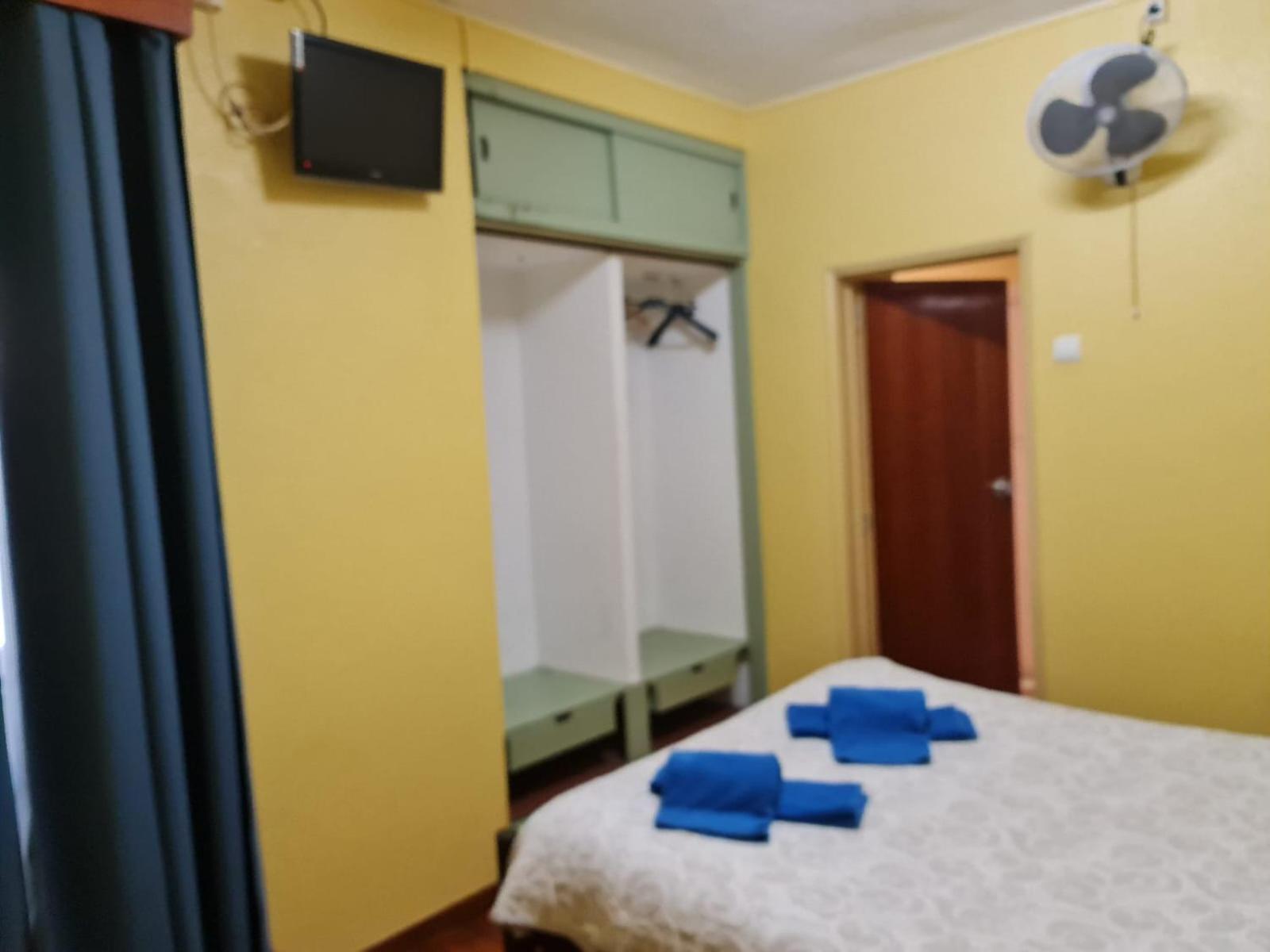 Pensao Residencial Flor Dos Cavaleiros Hotel Lisboa Екстериор снимка