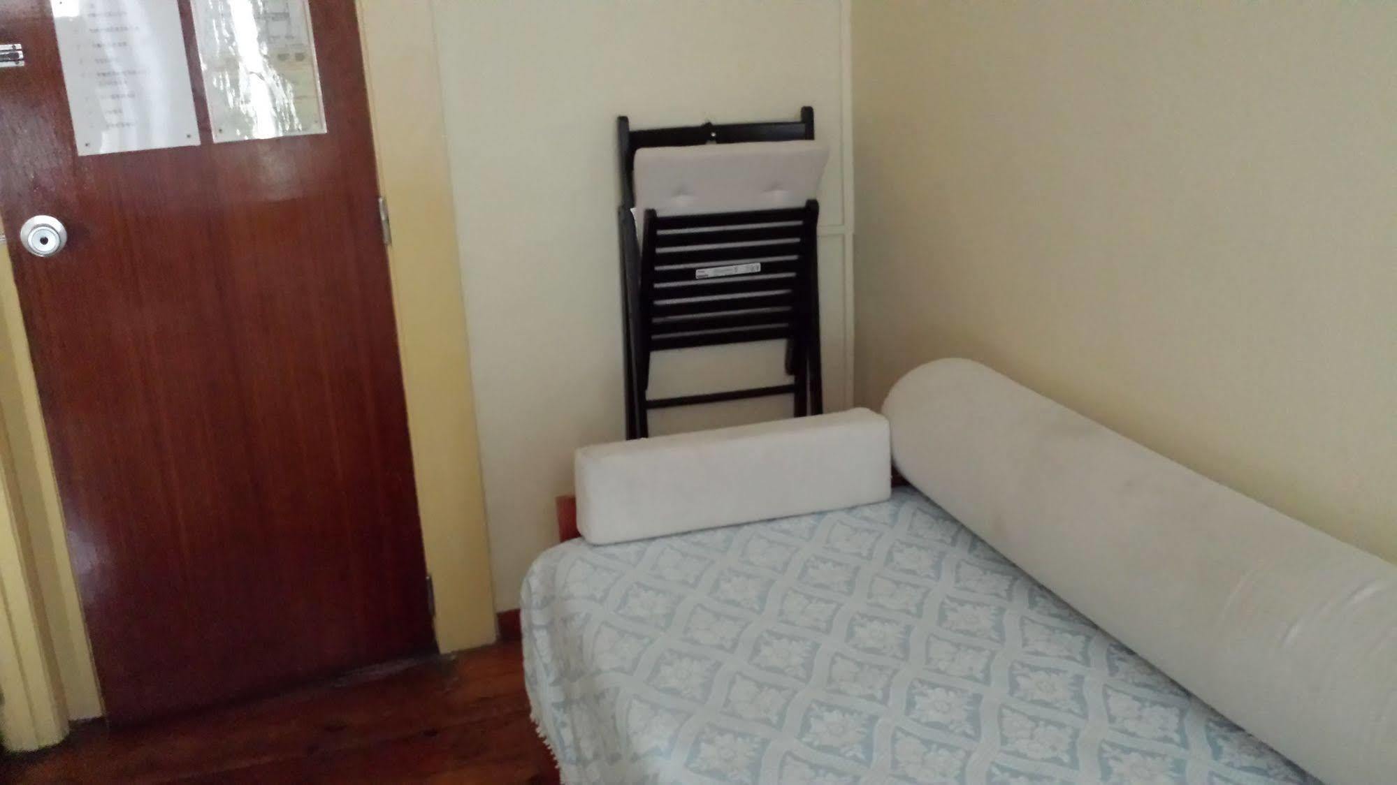 Pensao Residencial Flor Dos Cavaleiros Hotel Lisboa Екстериор снимка